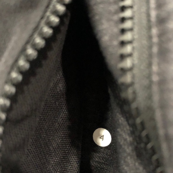 Lululemon define jacket. - Picture 4 of 4